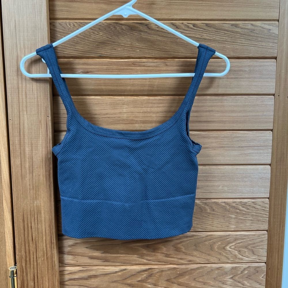 Cropped Textured Tank Top